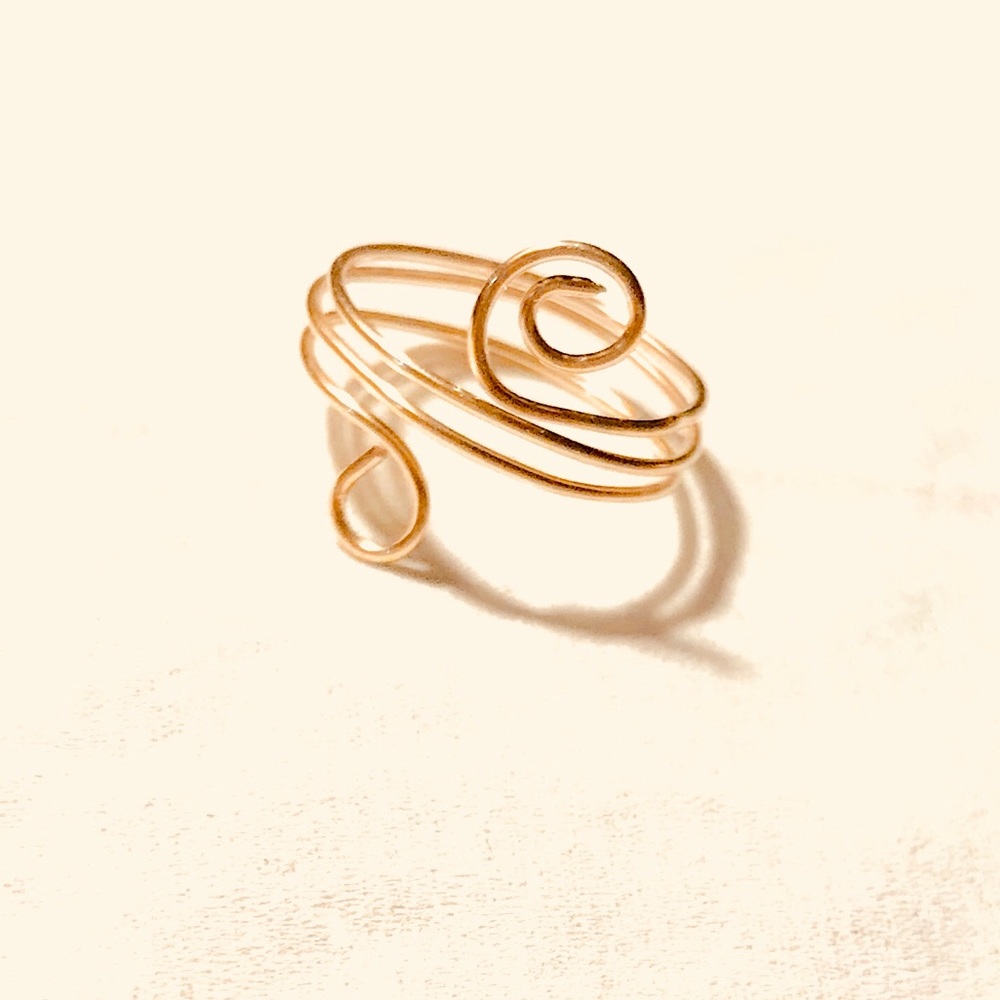 Size 6 14 K GF Ring Circular Style